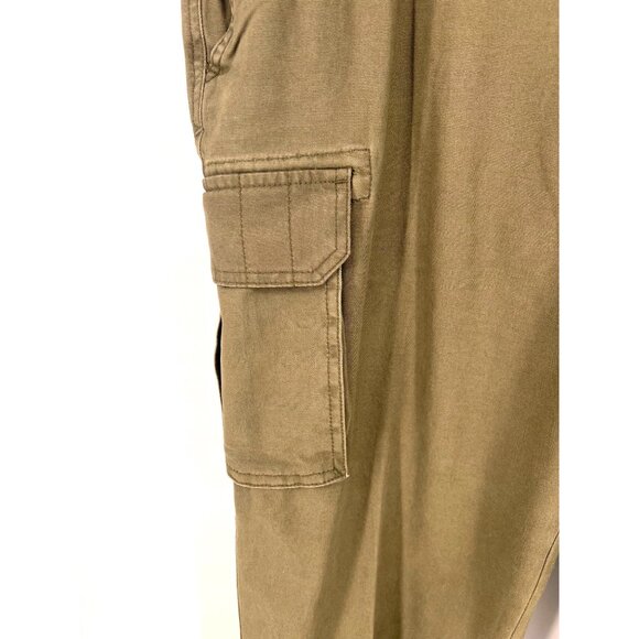 St. Johns Bay Mens Cargo Style Straight Leg Pants Size 40 x 30 Comfort Stretch - Picture 3 of 6